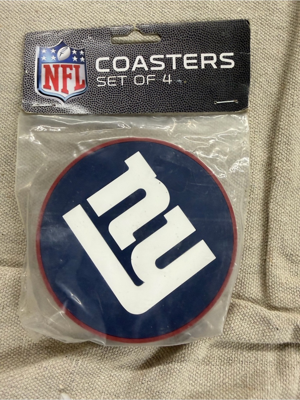 NFL Blue and White New York Giants Vinyl Coaster Set - Pack of 4